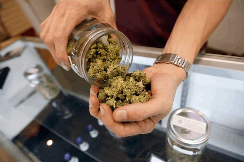 Today, there are many cannabis dispensaries claiming to offer discounted buds.