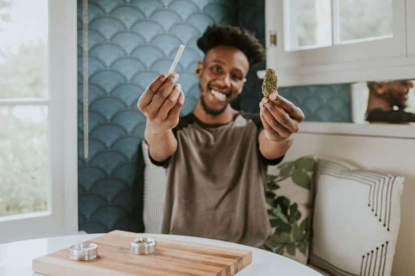 Edibles vs smoking—explore their effects & impact on your body. Learn which cannabis consumption method best suits your needs and lifestyle.
