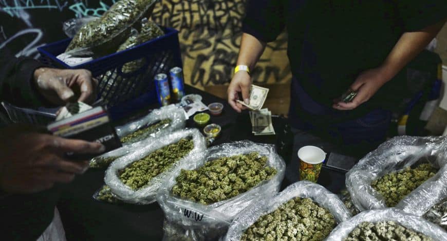 In Canada, when looking for discounted cannabis, you’re going to have the option of buying from regular stores or legacy stores. 