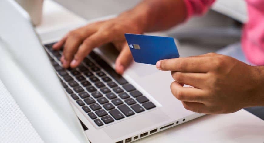 When you buy weed online in Canada and you’re looking for a way to save money, it’s easy to come across deals that aren’t worth it. Many people who search for discounted bud end up falling prey to such scams.
