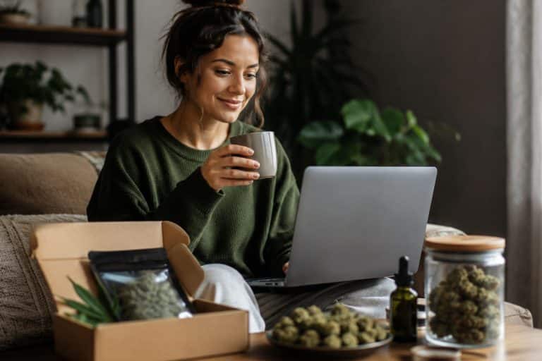 Why Buying Cannabis Online Can Be Better Than Visiting a Dispensary
